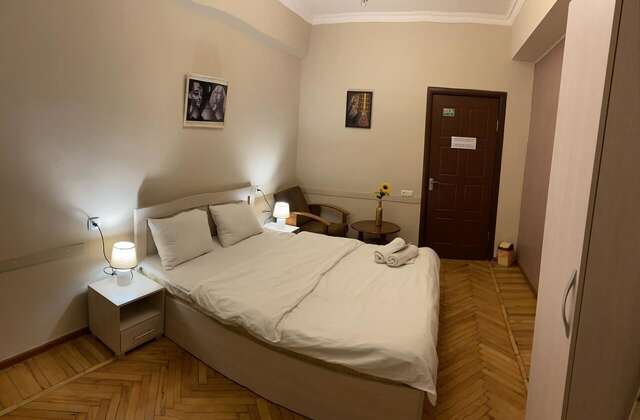 Хостелы Friendship Hostel & Tours Ереван-38
