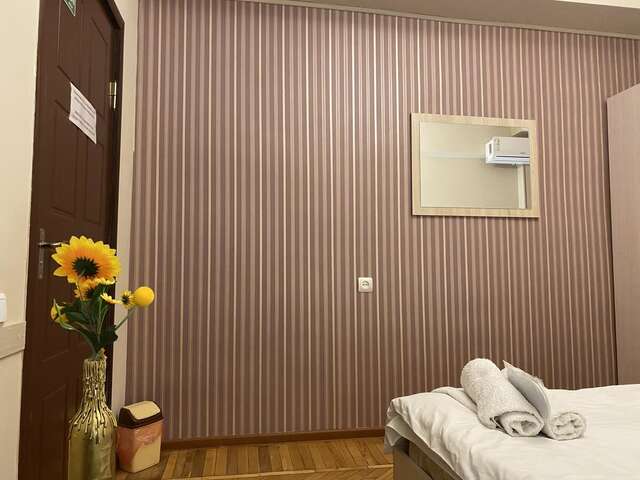 Хостелы Friendship Hostel & Tours Ереван-39
